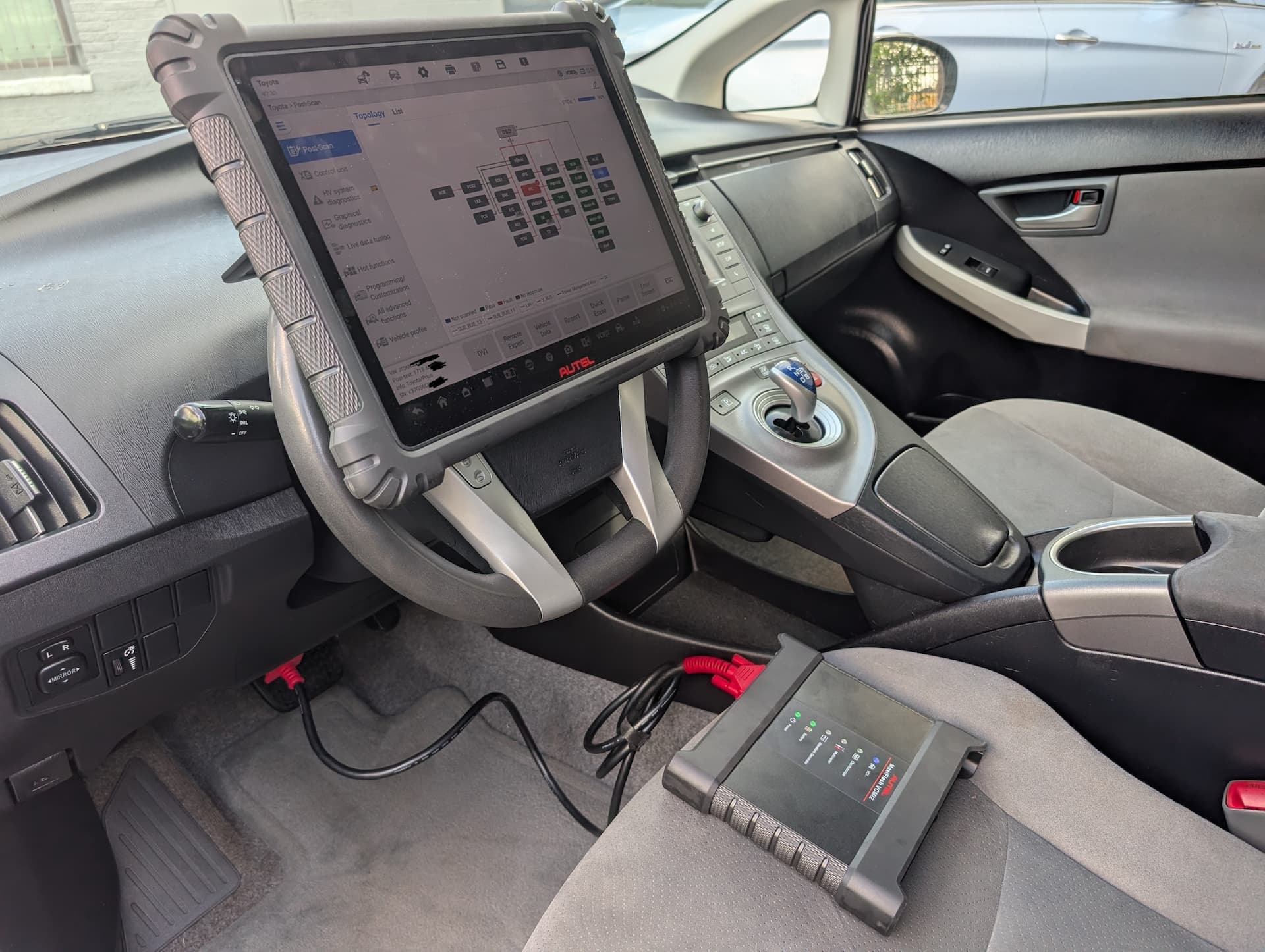2010 Toyota Prius receiving a full hybrid diagnostic